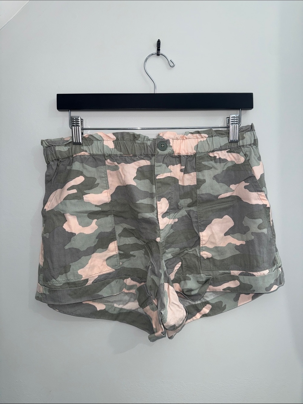American Eagle Outfitters Pink & Green Camo Athletic Shorts